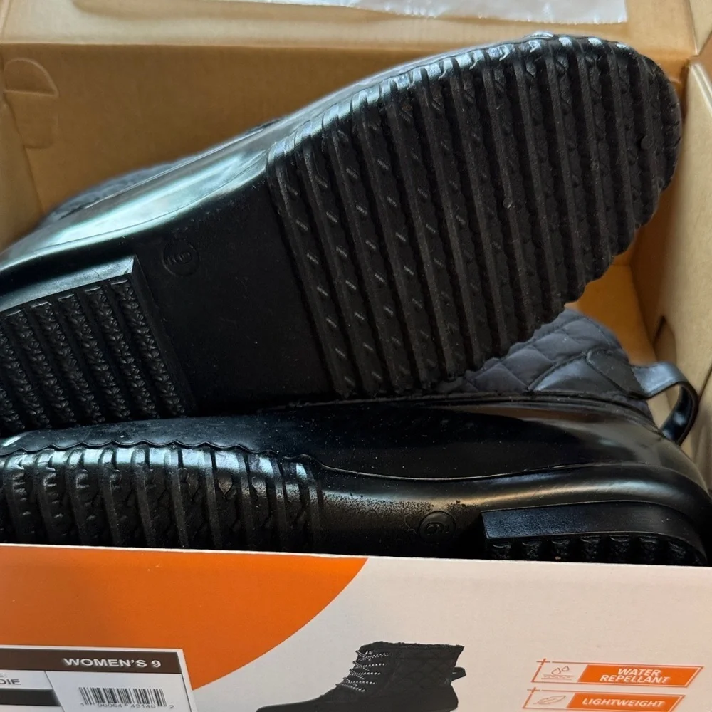 Sporto Black Quilted Women's Boots